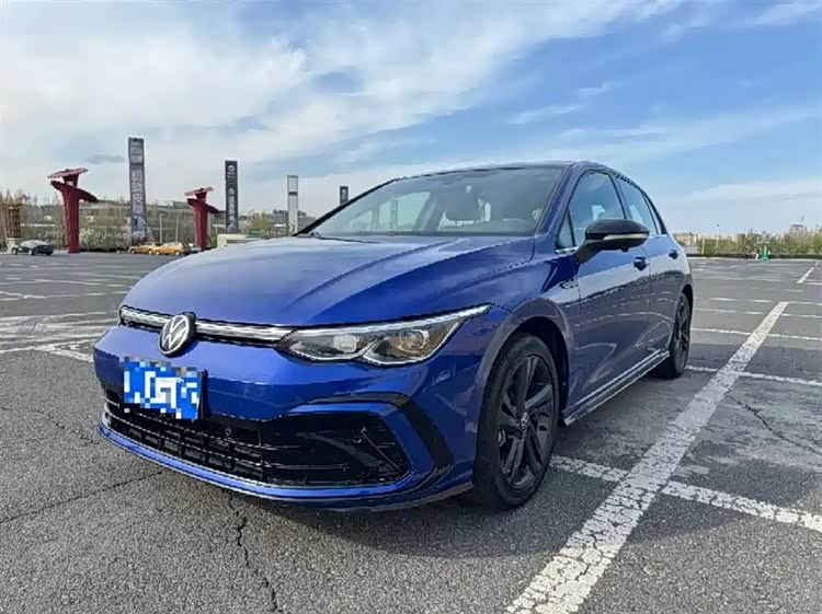 12.98万入手大众高尔夫280TSI DSG R-Line!紧凑型运动轿车