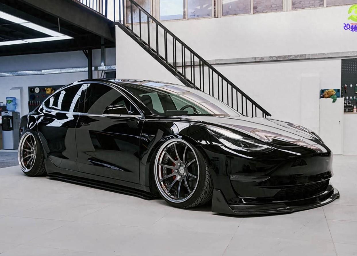 2026款特斯拉Model3亮相,外观全面升级,续航提升至715km,起售价23.55万元,你心动了吗?