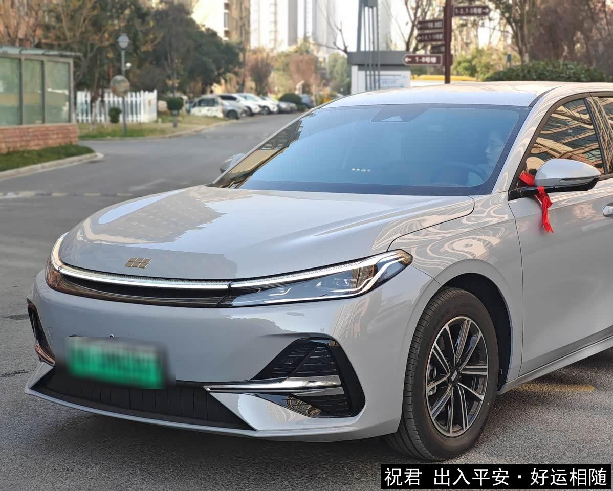 插混车主掏心窝子:短续航真香定律,通勤神器实锤了!