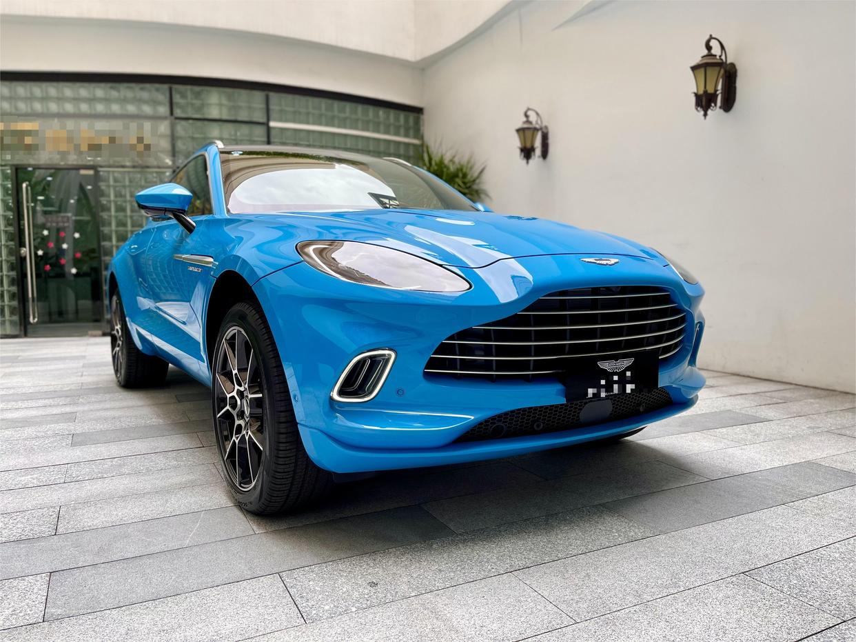 阿斯顿马丁最便宜SUV,24款STRAIGHT-SIX实拍,3.0T+9AT+435马力
