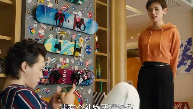 爱的二八定律：年轻妻子第一次怀孕，老公的反应绝了. 主演：杨幂x许凯