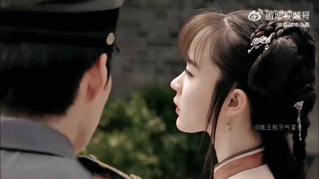 这才是我该看的古早强取豪夺 建模脸和小白花赢了一切