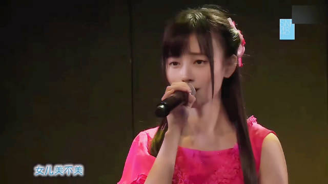 2014年12月，人气女神专场，鞠婧祎特别表演《女儿情》