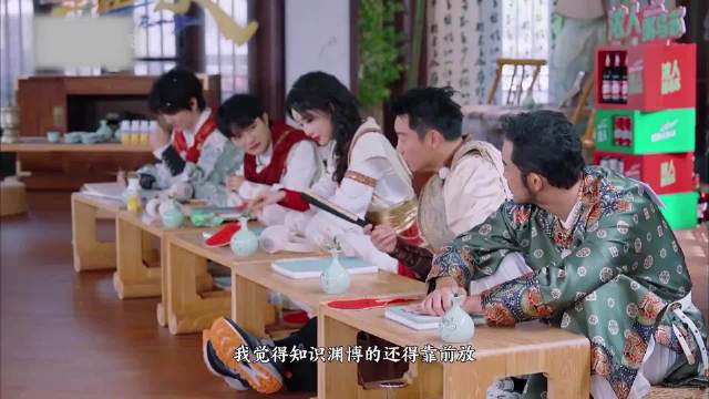 范丞丞贴脸开大孟子义：苏车坡，你真是惊呆我了，气到摔倒