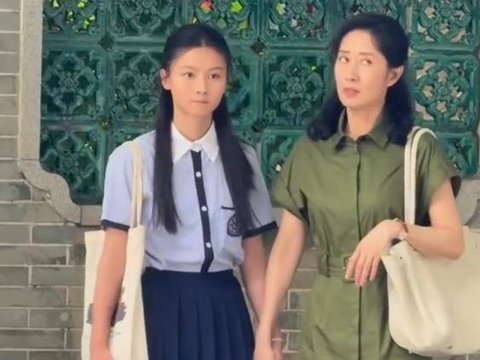 因素颜撞脸张柏芝走红