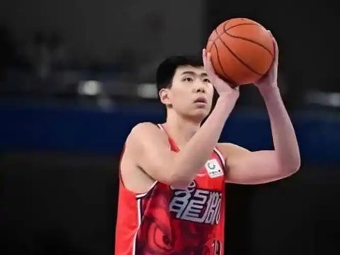 收到邀请，即将签下NBA夏季联赛合同，上缴篮协，徐昕还剩多少钱