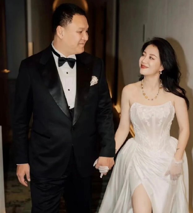 李嘉格首谈离婚决策逻辑：经济独立是必要前提
