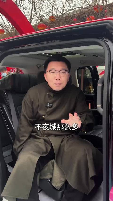 传祺E8西安亮相，揭秘大唐不夜城人气奥秘