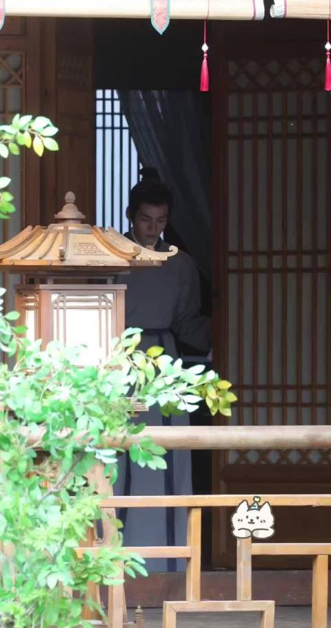 柠萌影视新剧《刺棠》48小时内四换女主，宋祖儿李兰迪陷资本博弈
