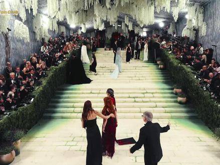 KUN闪耀MetGala 2026红毯全记录｜从步道到专访的高光时刻 蔡徐坤metgala