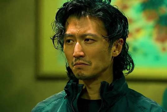 “来自谢霆锋的压迫感 谁做错 老天爷也不给面子~”