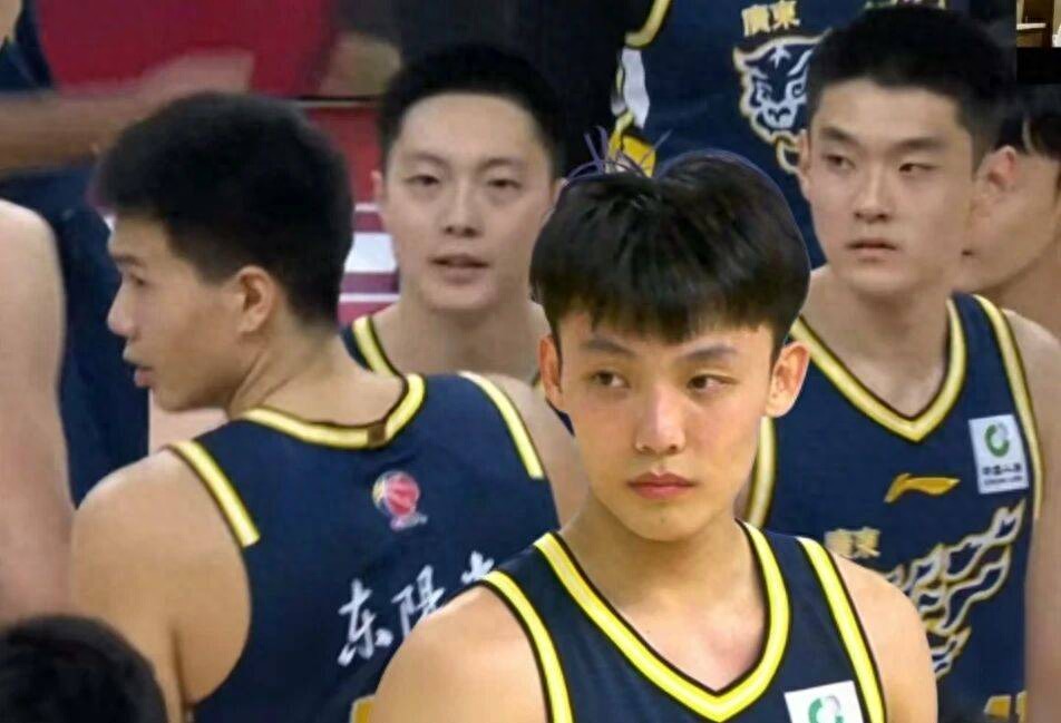 CBA格局生变！杜锋陷舆论风波，山西挨罚，杨鸣或加盟北控