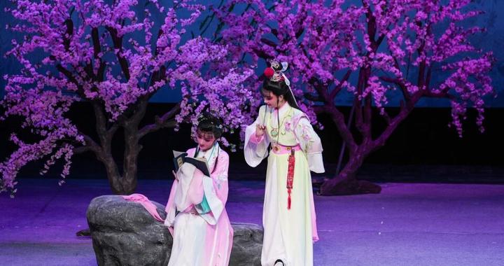 杭州越剧院将携《红楼梦》《五女拜寿》亮相北京