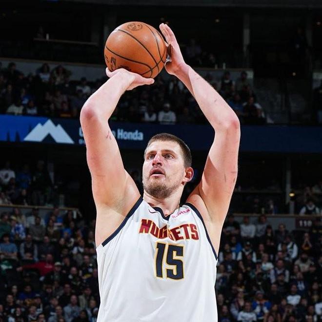 全场不得100分？约基奇首节25分创NBA中锋首节最高得分纪录
