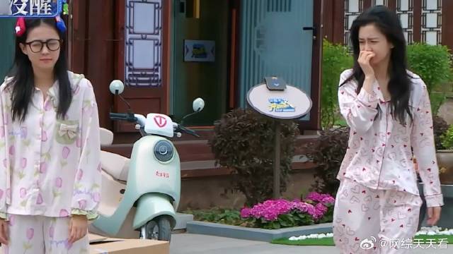 同样是素颜出镜，看完白鹿再看baby，才知谁是绝世美女！