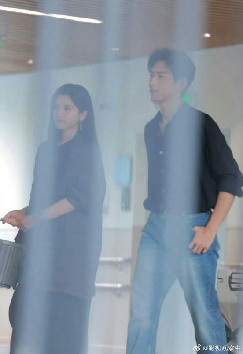 李现张婧仪《雾里青》开机！原著“弟媳文学”暗恋成真引热议