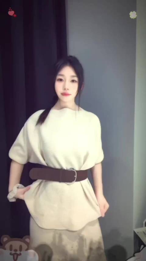扇你左脸的时候 你要乖乖贴上来说右脸也要