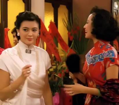 邱官看到关之琳那刻眼都直了，那代人真的美啊！