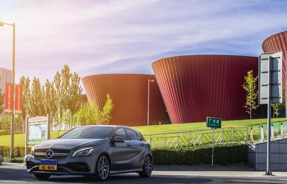 #最值得推荐的小钢炮系列#——奔驰A45 AMG