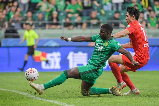国安2比2战平海港国安三个进球都被吹掉