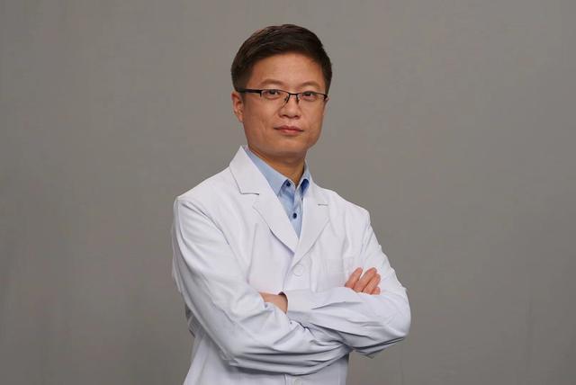 养宠物小心感染眼部寄生虫