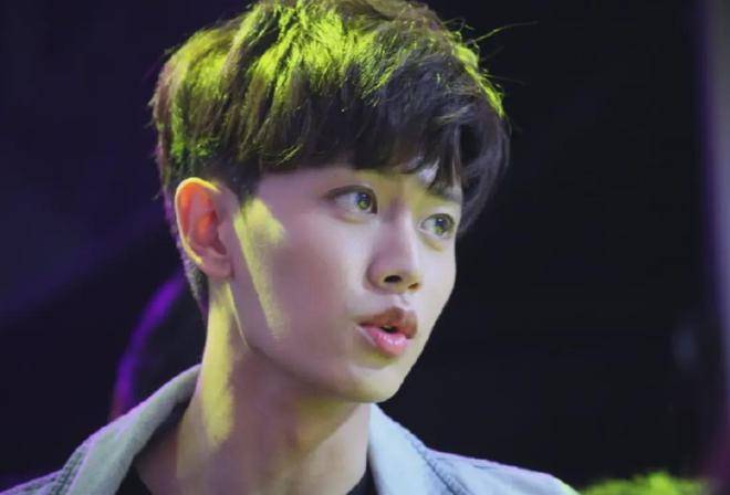 你的粉丝平时叫你什么?任嘉伦的回答很无奈_故事_国超_嘉人