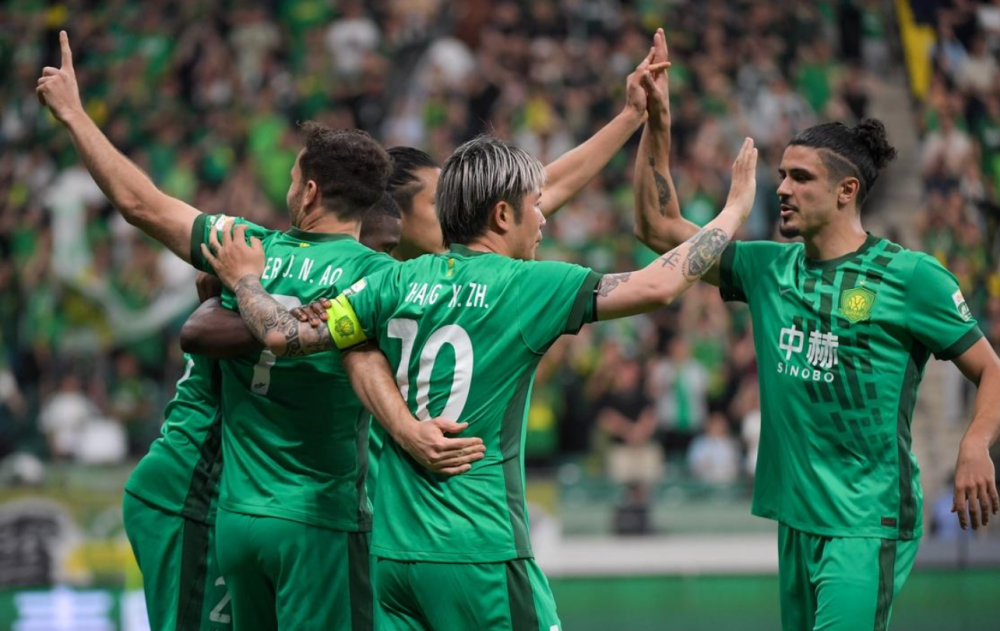 神奇的2-2！第86分钟绝平，武磊犯错送点，北京国安逼平上海海港