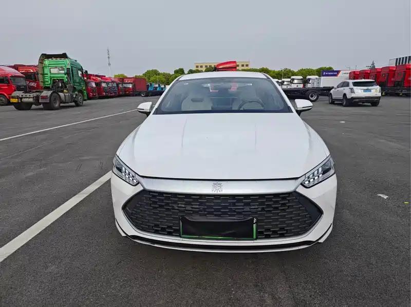 上海比亚迪秦PLUS二手车 2021款,优惠特价2.83万
