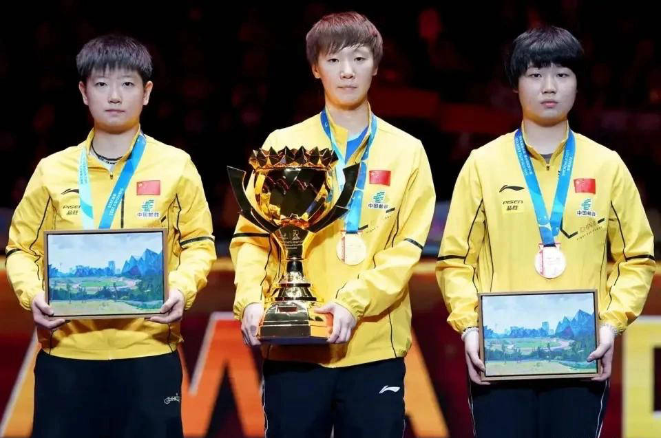 中国女乒豪取佳绩！孙颖莎、王曼昱、蒯曼强势挺进四强