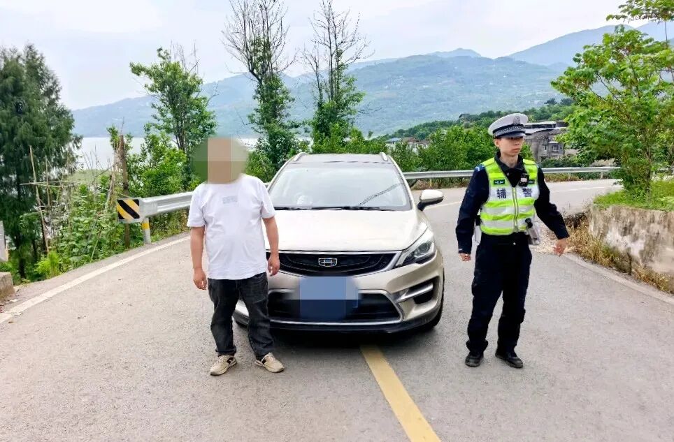 万州男子唐某某户外野炊喝酒，返程路上被查！