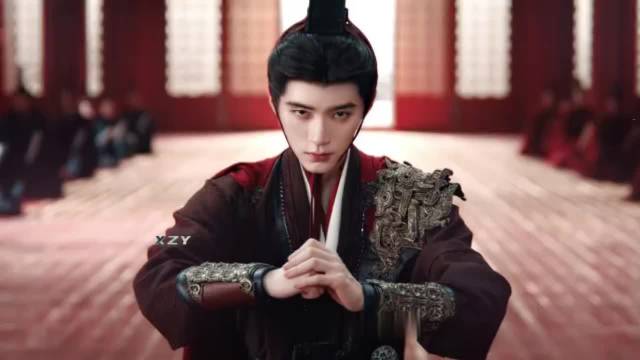 周翊然新剧《翘楚》少年将军下跪名场面震撼观众