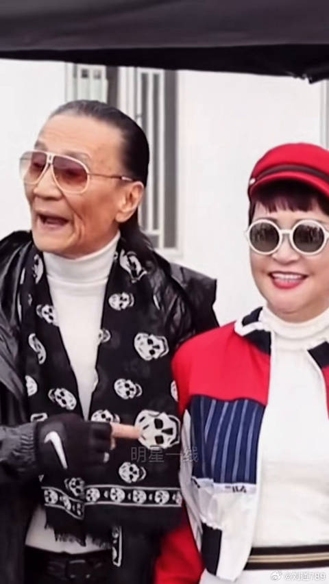 谢贤 风流一生，如今看到儿子取得成绩心里倍感欣慰