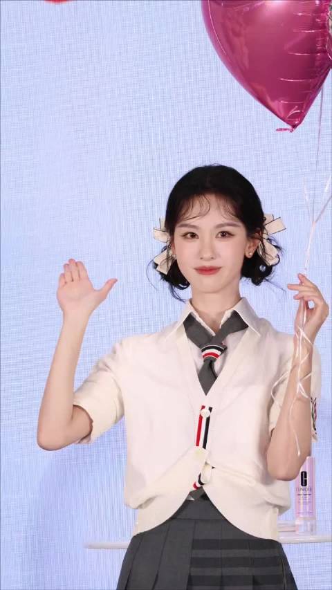 陈都灵在逃学姐返校日记