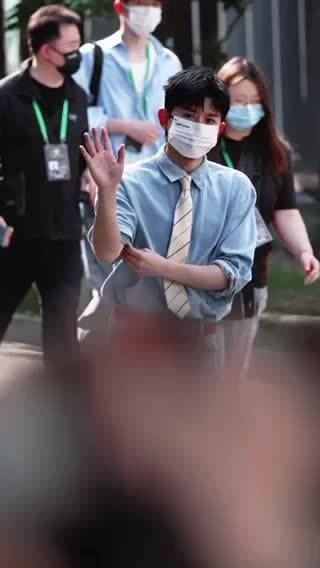 张杰录制浙江卫视国乐无双路透曝光