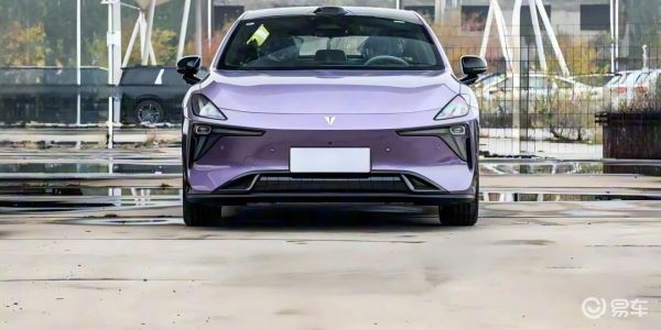 长安启源A06深蓝这边是使用宁德时代的磷酸铁锂电池