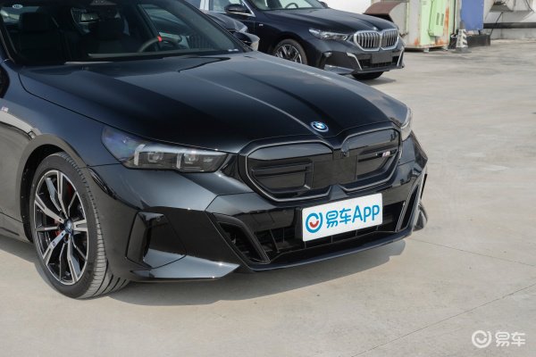 浪漫又居家的中大型车 宝马i5(进口)车型解析