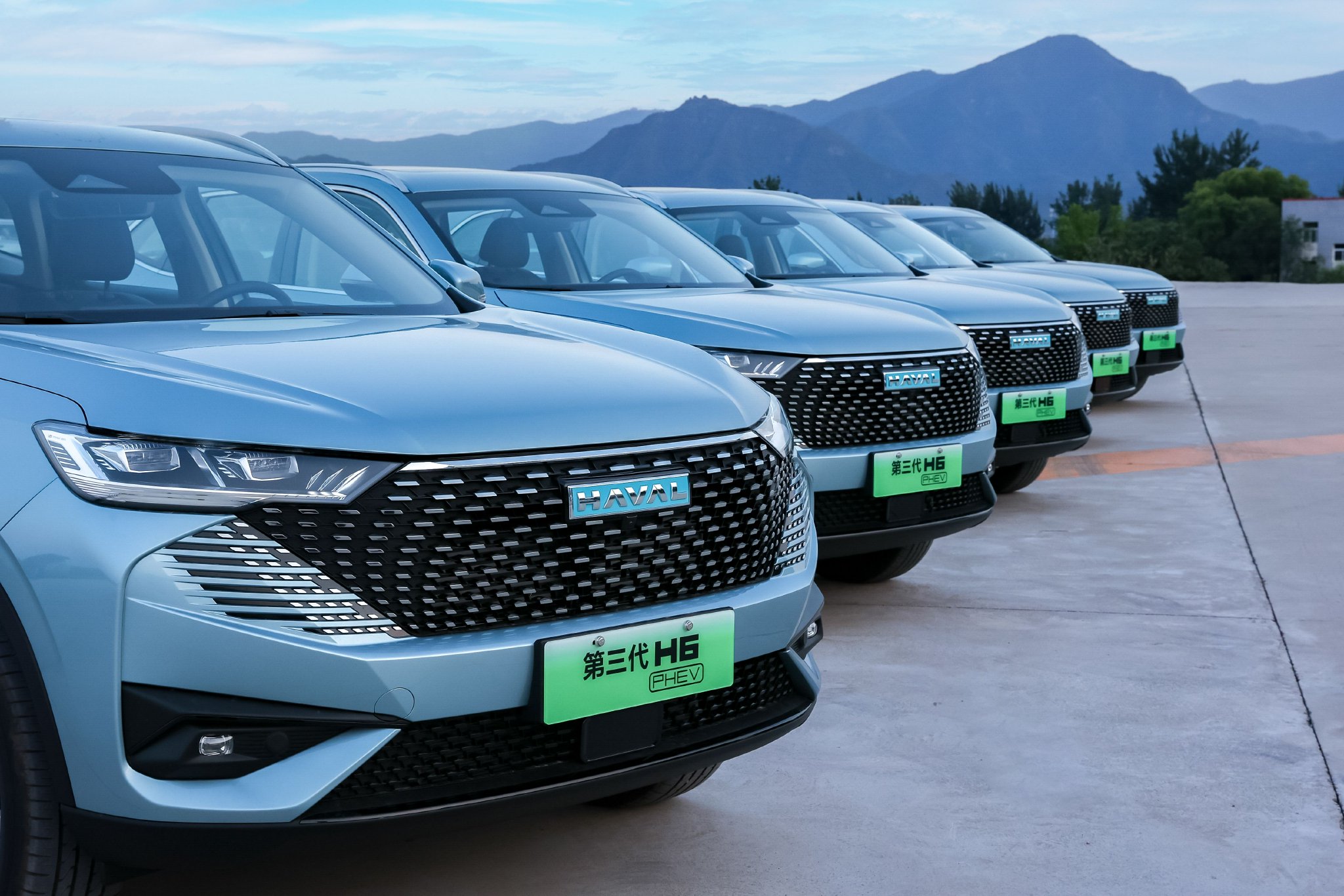 新能源时代下国民神车“换芯”而来 试驾第三代哈弗H6 DHT-PHEV