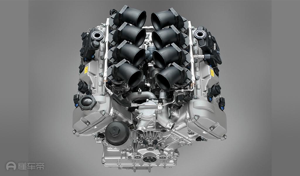 皇冠陆放 2026款 智能电混双擎 2.5L E-CVT两驱豪华版