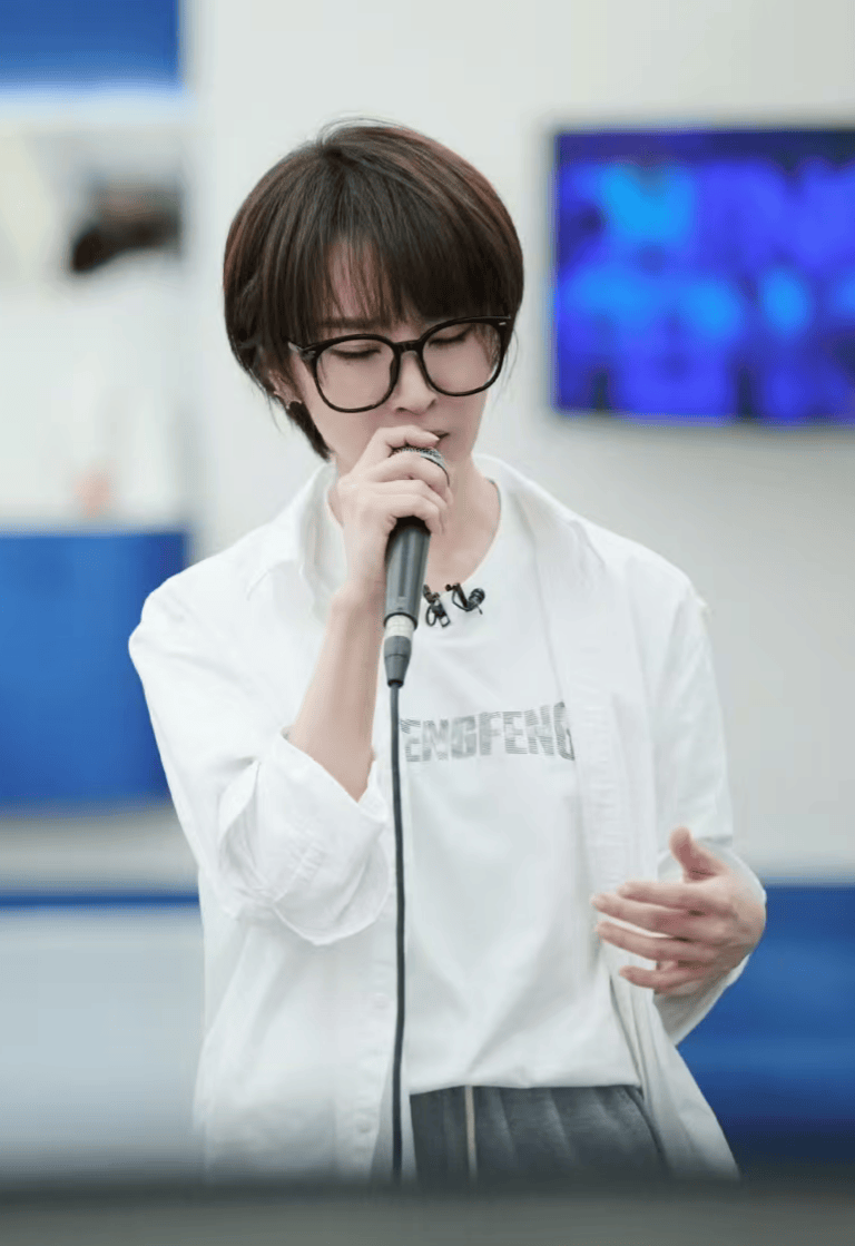 吴京谢楠结婚十四周年：一句“谢谢你娶了我”，道尽娱乐圈最硬核的浪漫