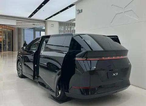 2026款小鹏X9纯电版解析:标配800V5C超充,能否颠覆MPV市场?