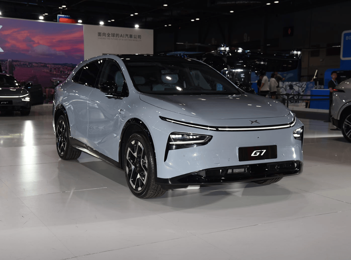 小米YU7 GT即将登场:双电机加持，705km续航，5月底开启高性能豪华新旅程