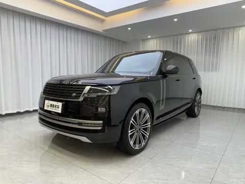 2025款路虎揽胜准新车，140多万，体验陆地头等舱?