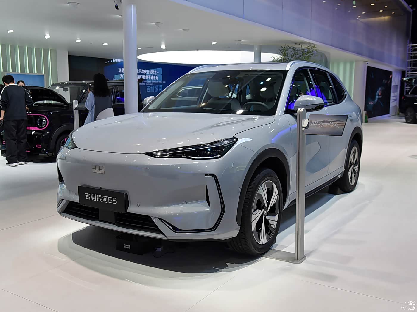 酷似Macan,吉利银河E5值得入手吗?配龙鹰一号芯片,续航610km