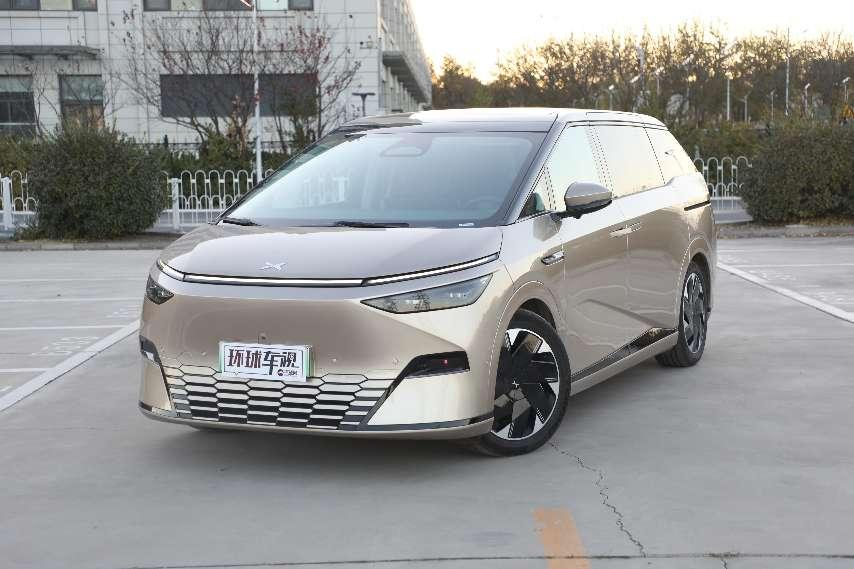 2024款小鹏X9亮点解析