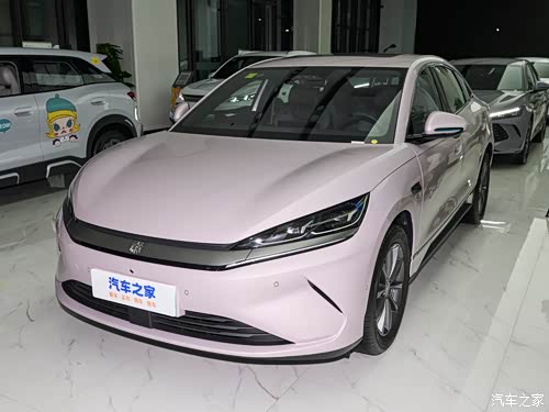 秦L EV:智驾“神眼”加持,后驱超飒
