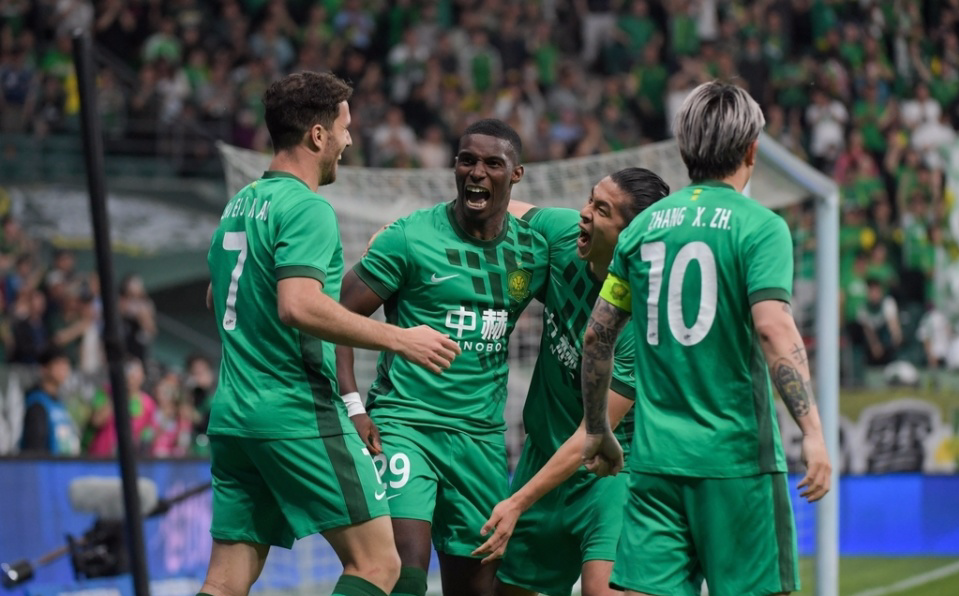 中超主场交手10年不胜！国安2-2海港 武磊送点 马宁吹掉国安3球