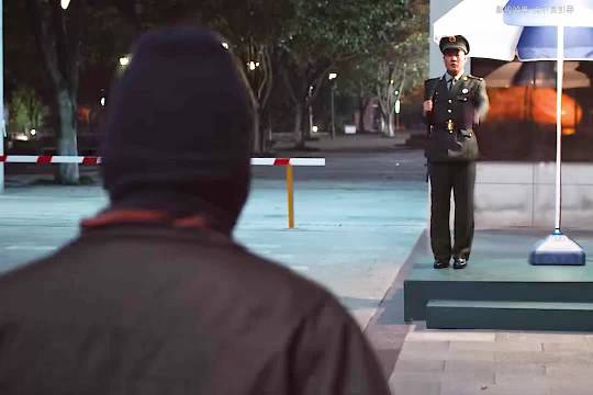 太狠了 反侦查能力很强 追了八年之久