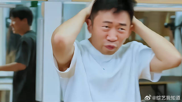 杨迪太难了，练舞练到崩溃，直呼我太想哭了