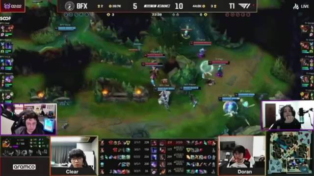 LCK：Peyz卢锡安爆砍三杀，T1野区团1换4大胜BFX