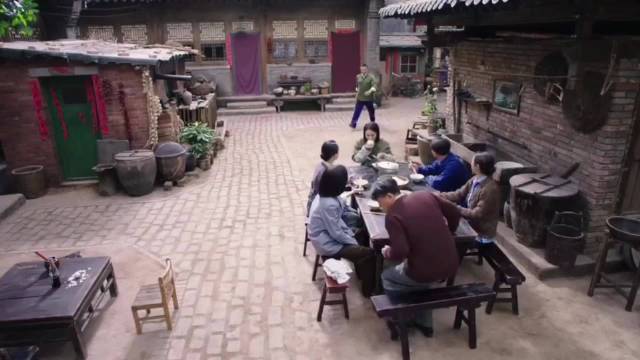 芝麻胡同:严谢因为看禁书要被拘留，罪魁祸首却躲着不敢去承认 何冰刘蓓王欧